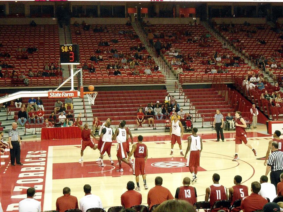 开云手机在线登陆 · 夜赛现场